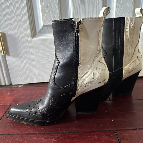 Dolce Vita Beaux Boot: Size 7, Black and White Leather - Picture 4 of 8